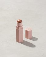 Match Stix Shimmer Skinstick ?? Sinamon