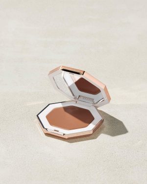 Cheeks Out Freestyle Cream Bronzer ?? Macchiato
