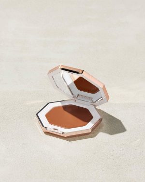 Cheeks Out Freestyle Cream Bronzer ?? Hunnie Glaze