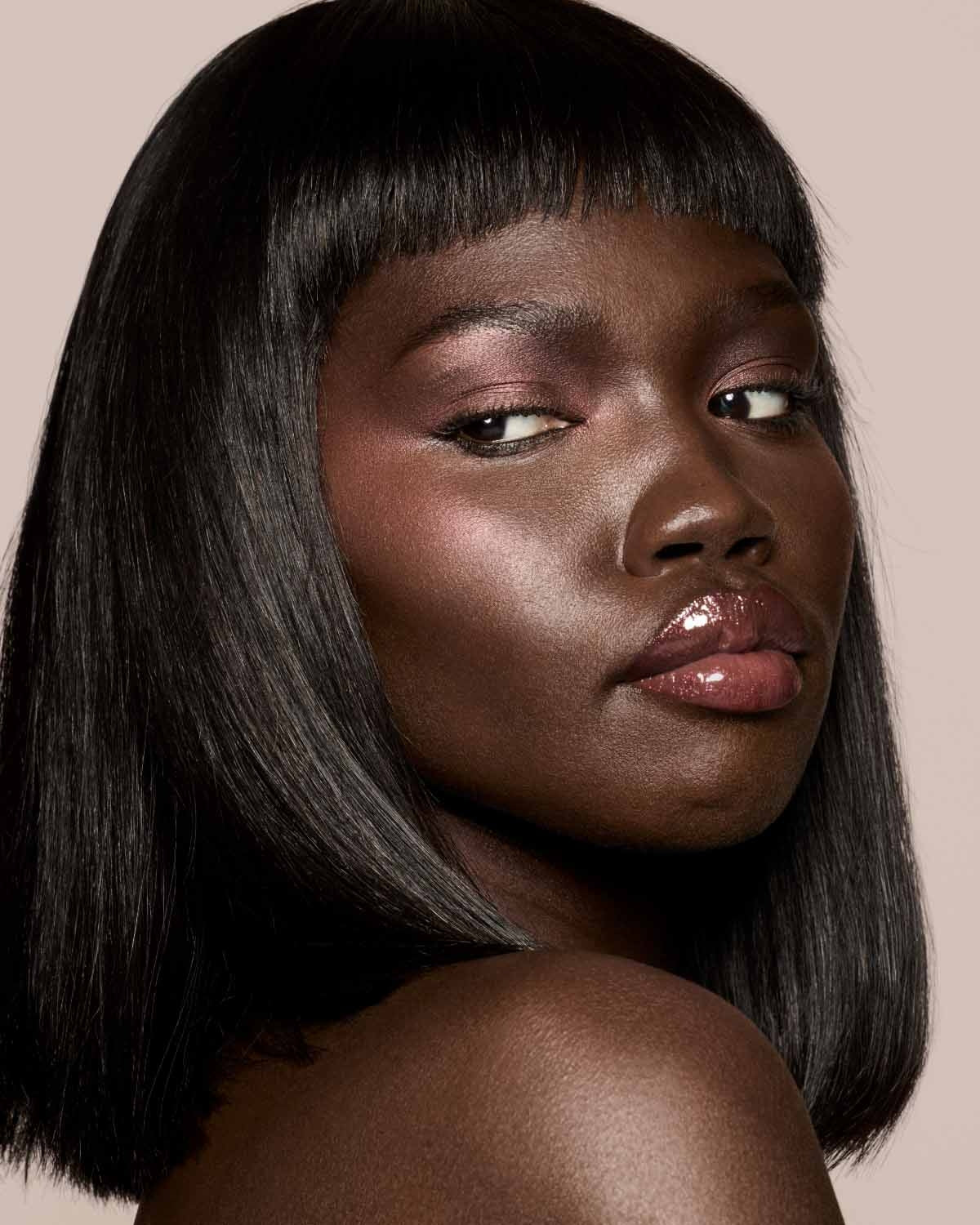 Gloss Bomb Universal Lip Luminizer ?? Hot Chocolit - Image 3