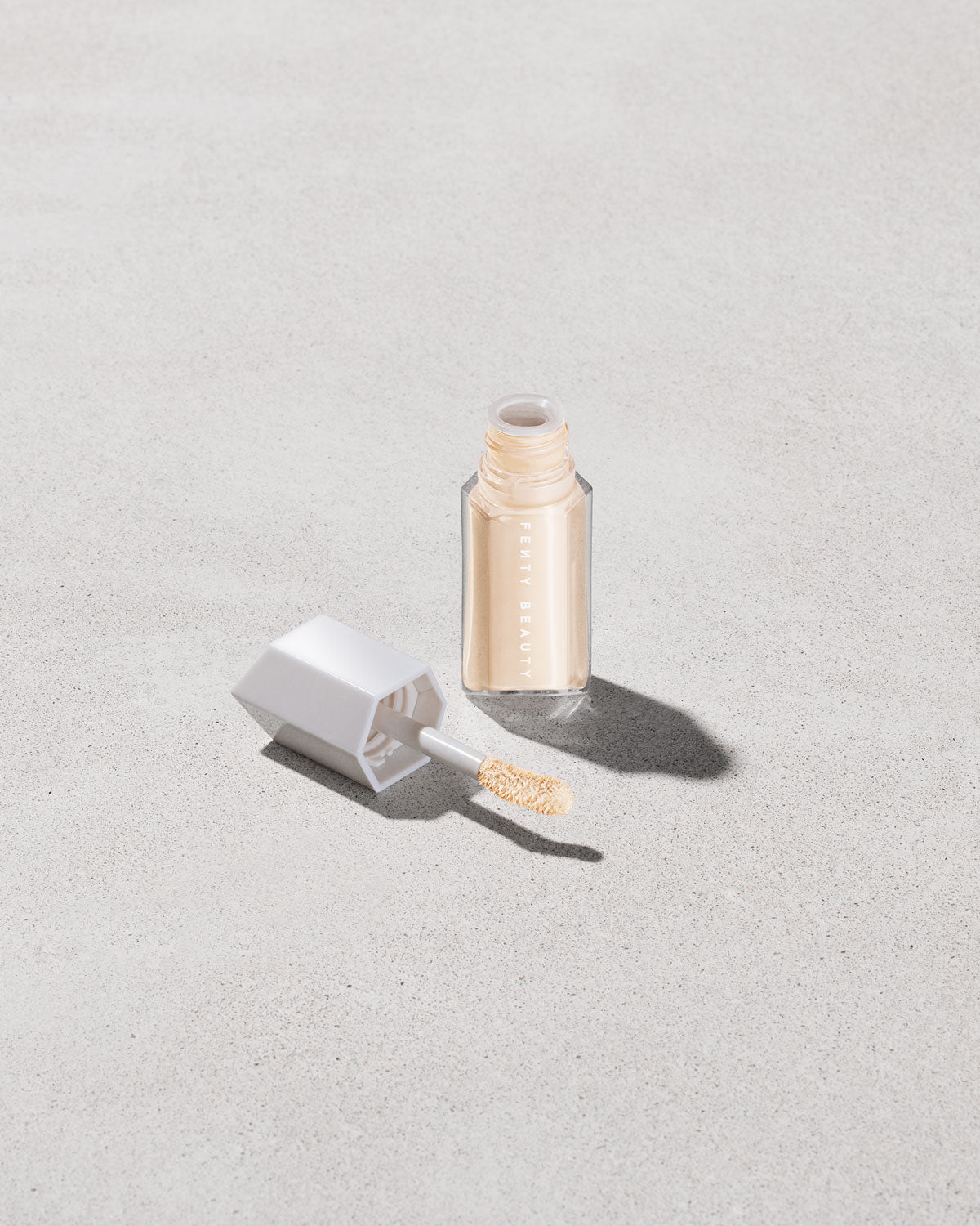 We're Even Hydrating Longwear Concealer ?? 110W - Image 14