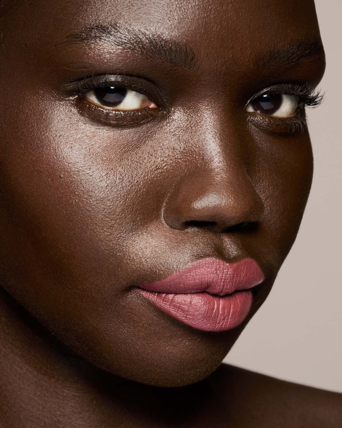 Stunna Lip Paint Longwear Fluid Lip Color ?? RiRi - Image 2
