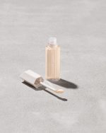 We're Even Hydrating Longwear Concealer ?? 120N