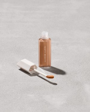 We're Even Hydrating Longwear Concealer ?? 345C
