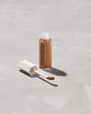 We're Even Hydrating Longwear Concealer ?? 390C