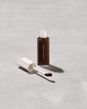 We're Even Hydrating Longwear Concealer ?? 498N